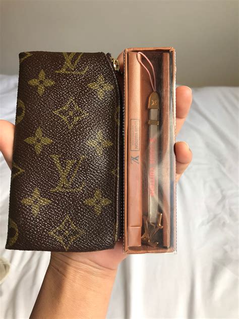 louis vuitton wallet key chains